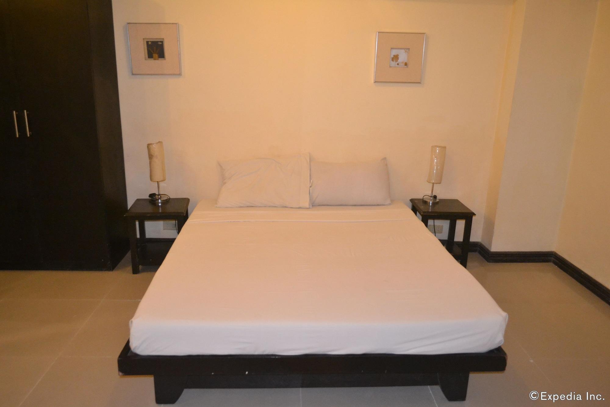 Lancaster Hotel Cebu Île de Mactan Extérieur photo
