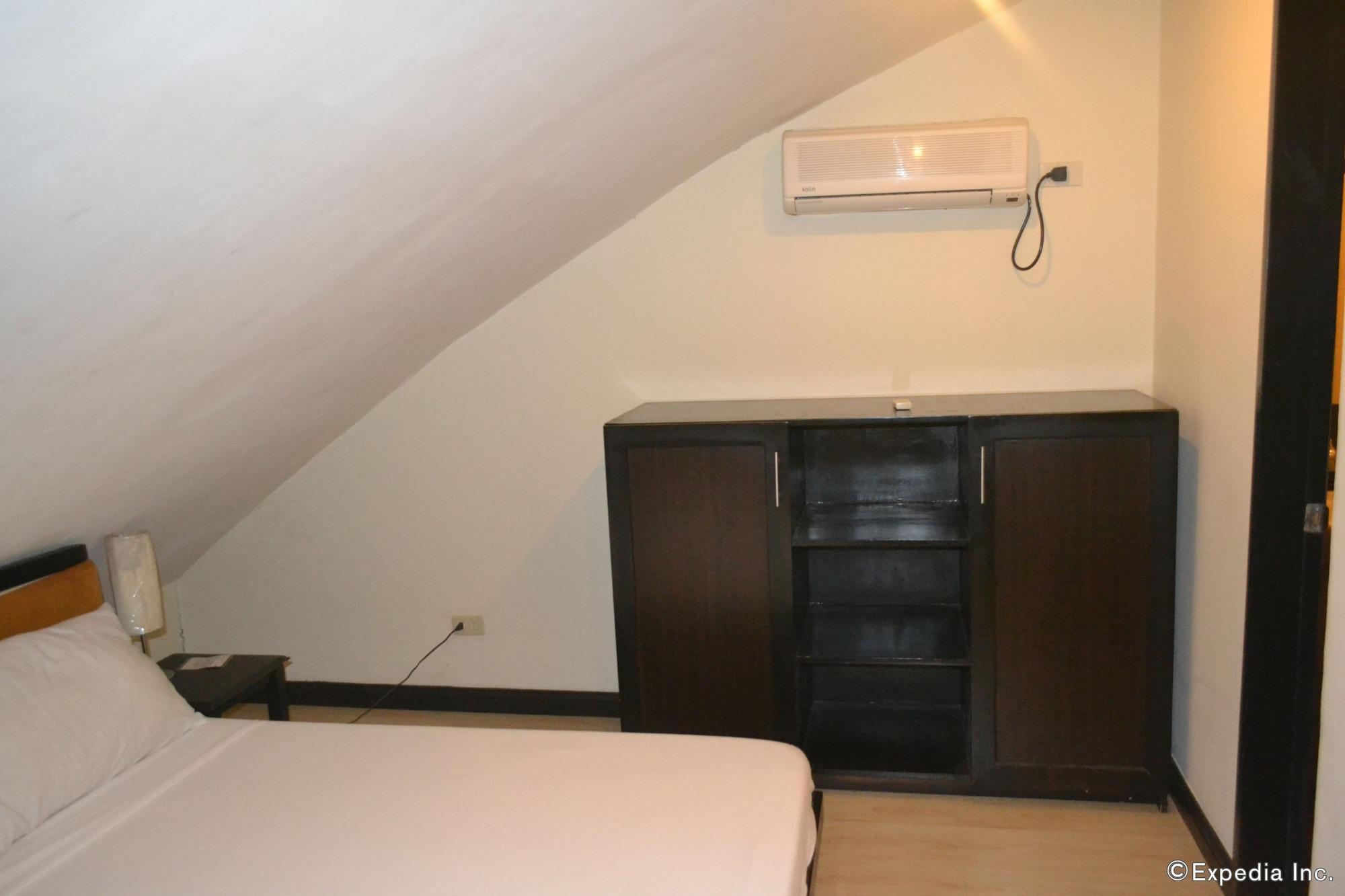 Lancaster Hotel Cebu Île de Mactan Extérieur photo