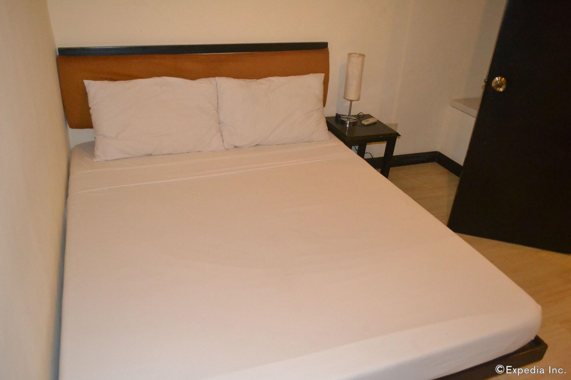 Lancaster Hotel Cebu Île de Mactan Extérieur photo