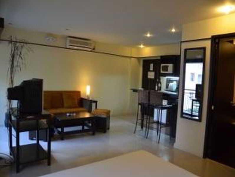Lancaster Hotel Cebu Île de Mactan Extérieur photo