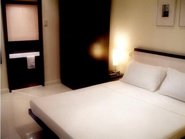 Lancaster Hotel Cebu Île de Mactan Extérieur photo